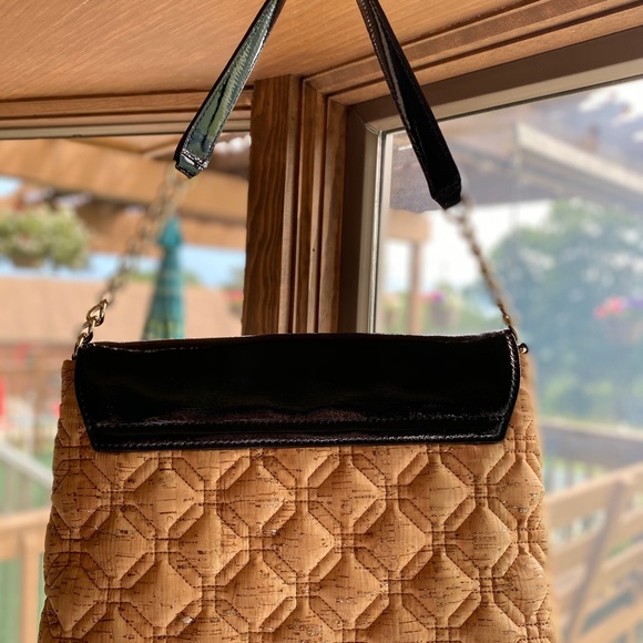 New RARE Kate Spade Leather & Cork Shoulder Bag - Picture 2 of 5